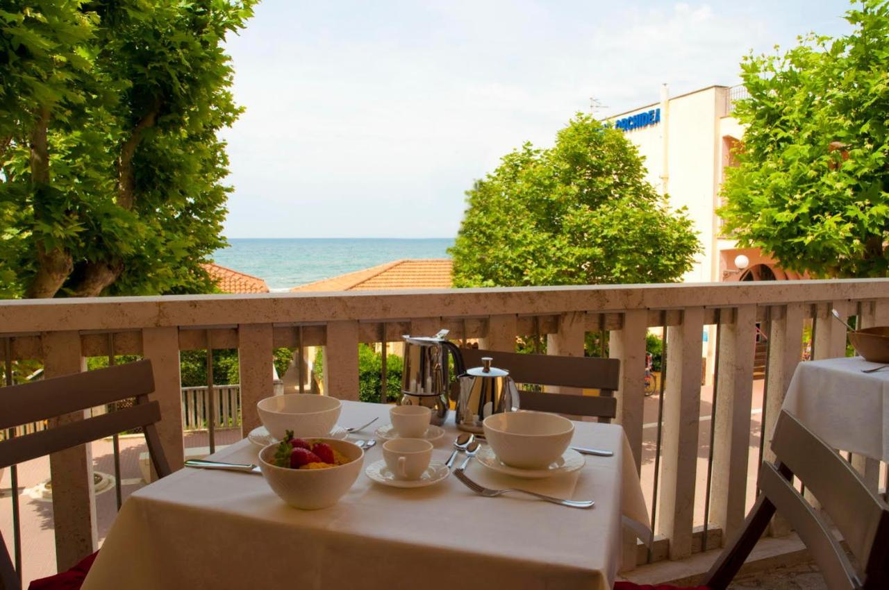 B&B Viale Italia 22 Follonica Eksteriør bilde